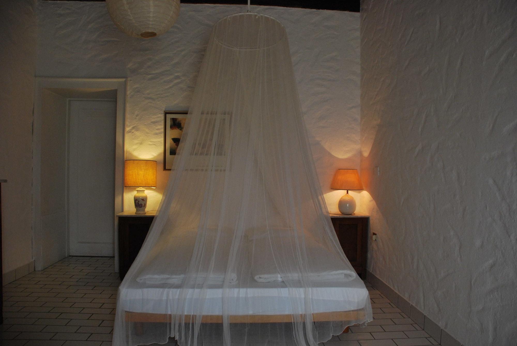Bed and Breakfast La Tinassara Лацизе Екстер'єр фото