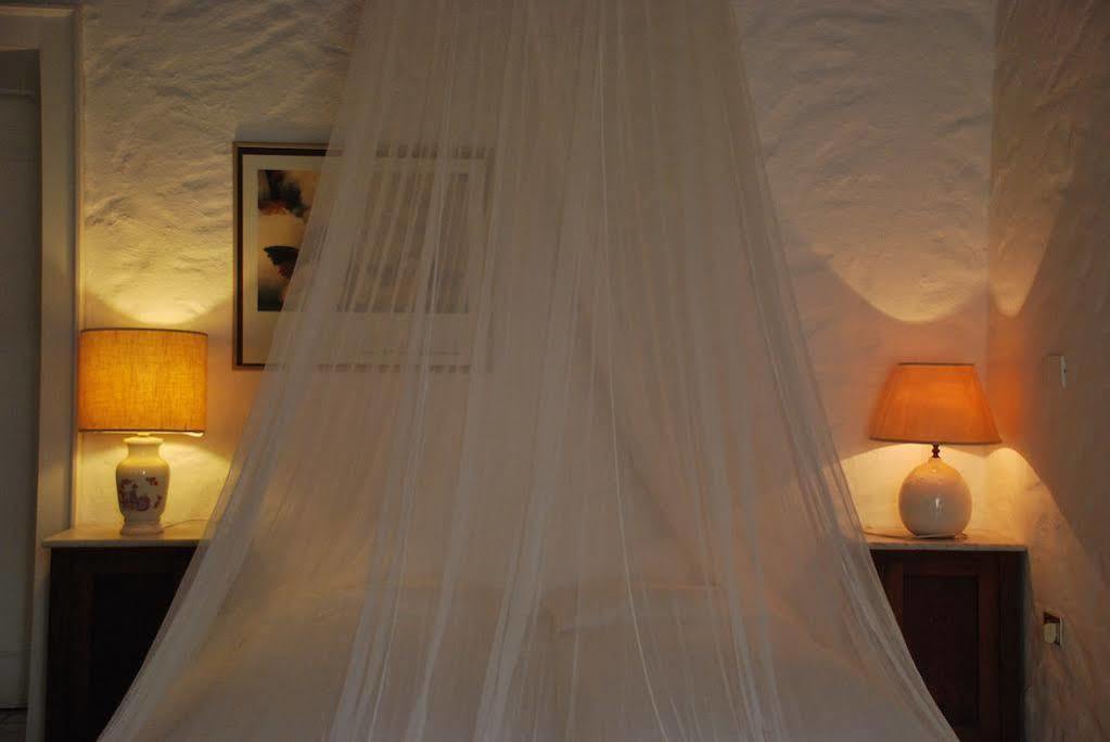 Bed and Breakfast La Tinassara Лацизе Екстер'єр фото