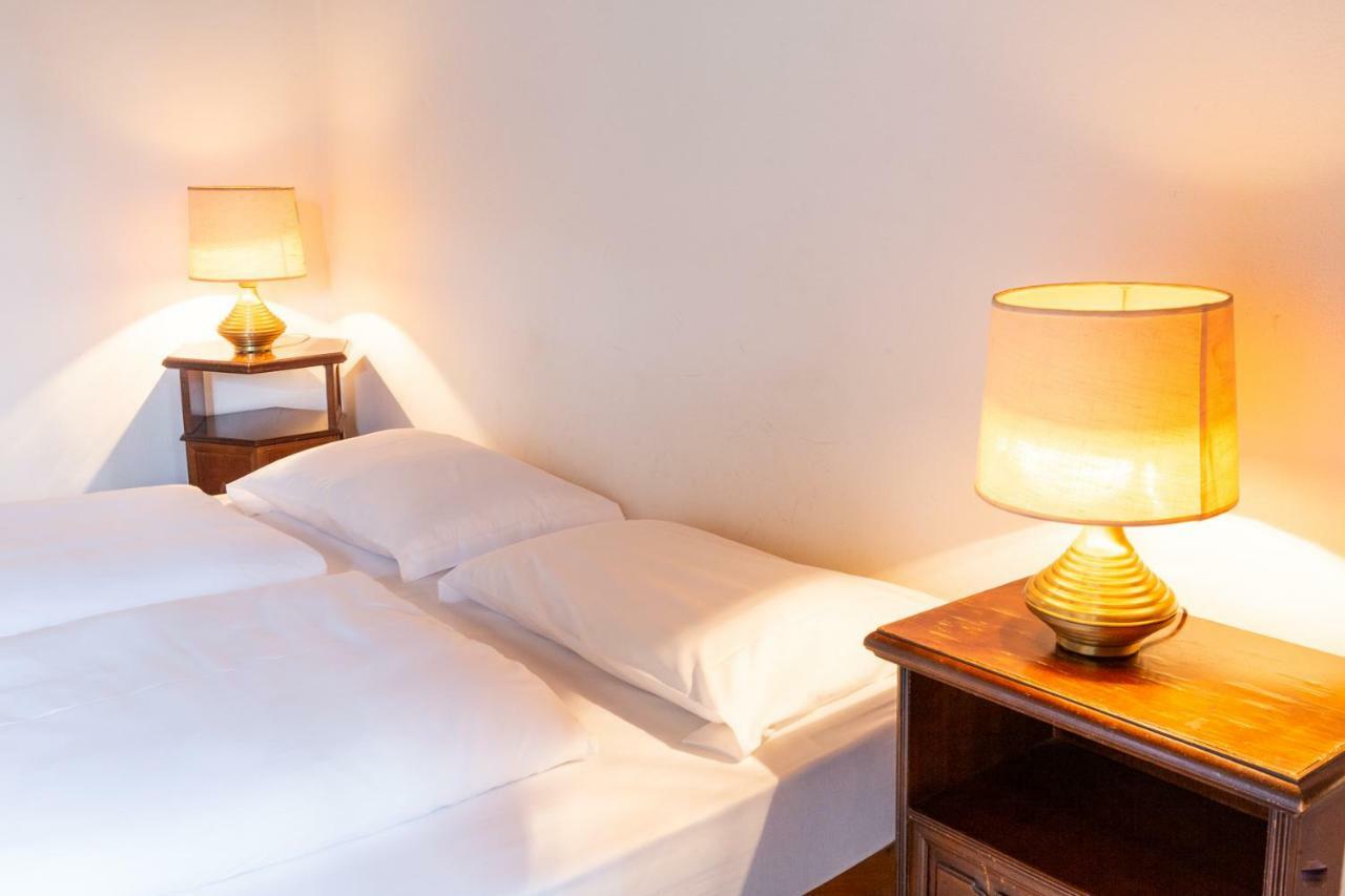 Bed and Breakfast La Tinassara Лацизе Екстер'єр фото